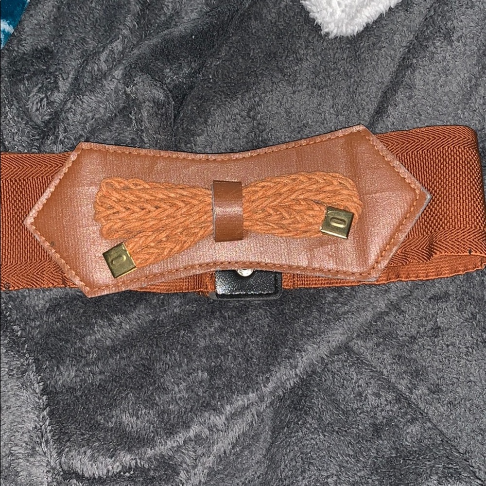 tan belt
